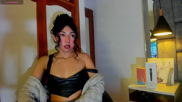 Emmaskinny online show from November 29, 5:10 am