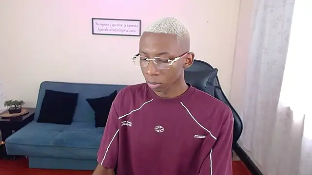 Miilo18 online show from January 16, 8:57 pm