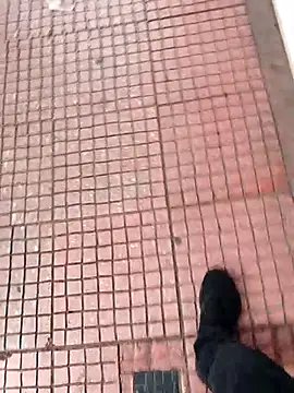 Snapshot of Unknown18cm@xh chatting on December 3, 9:29 am Unknown18cmxh online show from December 3, 9:29 am