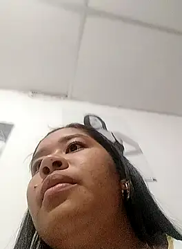 Snapshot of Sarahy- chatting on November 15, 11:21 pm Sarahy- online show from November 15, 11:21 pm