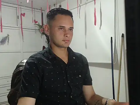 taurosex2025 online show from November 16, 2:17 am