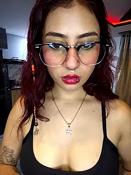 Sarah Lark- online show from January 10, 2:02 am