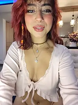 Sarah Lark- online show from July 17, 12:06 am