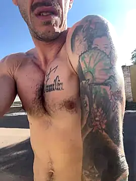 Snapshot of Lucasjandre chatting on November 15, 10:23 am Lucasjandre online show from November 15, 10:23 am