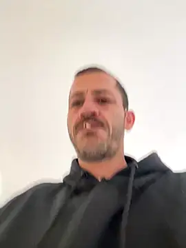 Snapshot of Lucasjandre chatting on November 24, 11:21 am Lucasjandre online show from November 24, 11:21 am