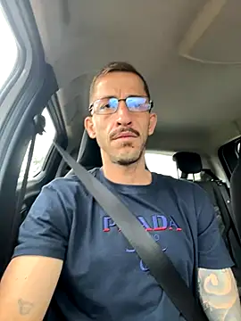 Snapshot of Lucasjandre chatting on December 2, 11:26 am Lucasjandre online show from December 2, 11:26 am