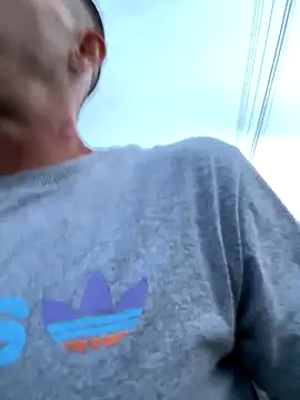 Snapshot of Lucasjandre chatting on December 19, 9:44 pm Lucasjandre online show from December 19, 9:44 pm