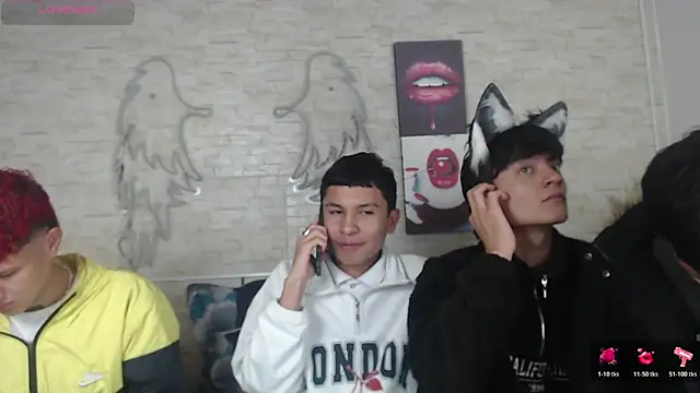 Snapshot of axel_milo_kairo_and_noa chatting on November 22, 4:11 am axel milo kairo and noa online show from November 22, 4:11 am