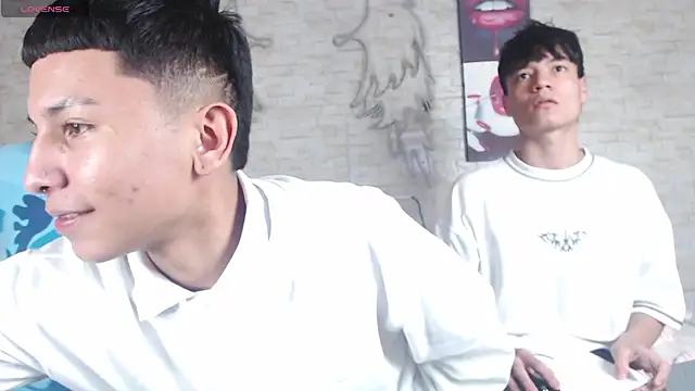 Snapshot of axel_milo_kairo_and_noa chatting on December 3, 3:25 am axel milo kairo and noa online show from December 3, 3:25 am