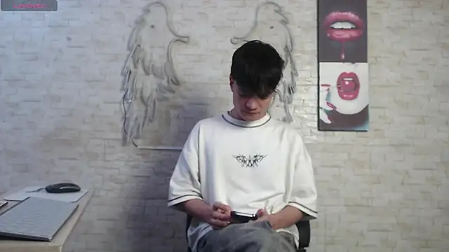 axel milo kairo and noa online show from February 7, 6:00 pm