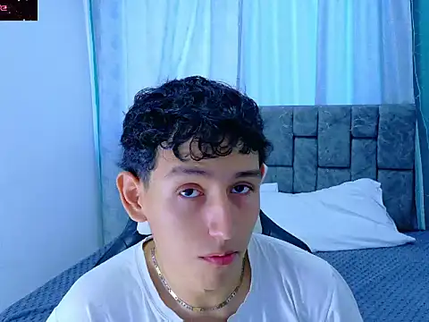 FelipeGonzalezz online show from January 17, 12:21 pm