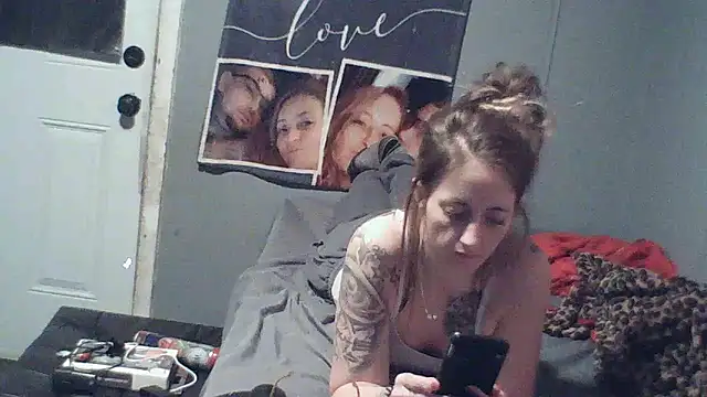 sexxxilexxxi44 online show from December 19, 1:56 am