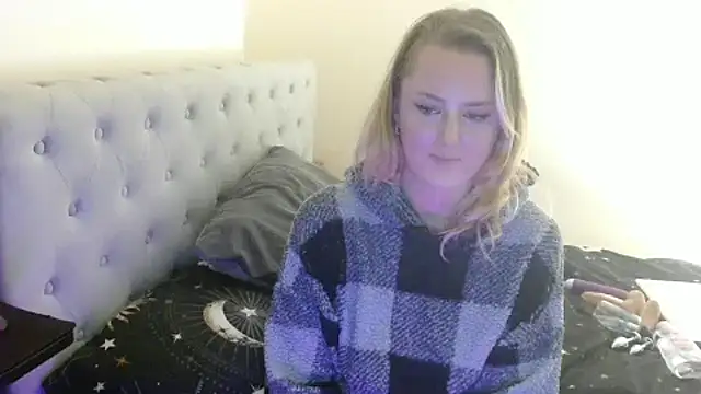 Tatted emi online show from February 10, 6:56 pm