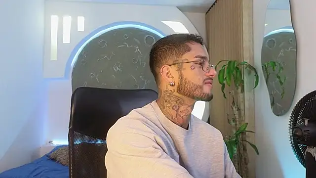 Alanrodgers online show from March 9, 11:25 am