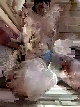 Snapshot of MelleEloa chatting on February 6, 7:17 pm MelleEloa online show from February 6, 7:17 pm