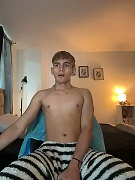 estebanperez 26 online show from January 9, 11:46 am