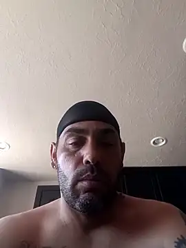 kam580 online show from April 6, 10:00 pm