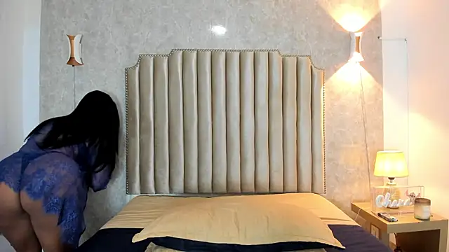 Snapshot of ArissDeLuna chatting on November 28, 12:46 am ArissDeLuna online show from November 28, 12:46 am