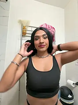 Ashleythelatina online show from November 29, 10:35 pm