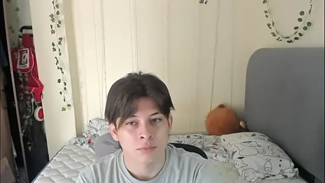 Felix kitty online show from March 25, 7:20 pm