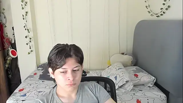 Felix kitty online show from March 28, 7:02 pm