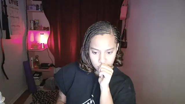 Snapshot of PrettyLittleProblem chatting on November 21, 4:27 pm PrettyLittleProblem online show from November 21, 4:27 pm