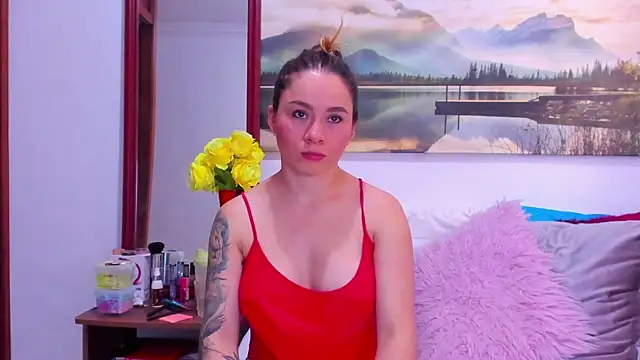 Snapshot of Aurora_Real chatting on May 11, 4:04 pm Aurora Real online show from May 11, 4:04 pm