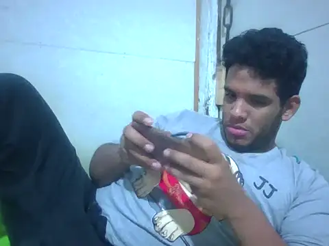 Snapshot of josecamsex27 chatting on November 15, 4:21 am josecamsex27 online show from November 15, 4:21 am