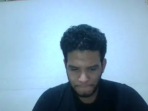 Snapshot of josecamsex27 chatting on November 19, 2:06 pm josecamsex27 online show from November 19, 2:06 pm