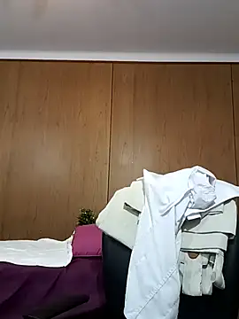 BrisaShow online show from February 11, 5:34 am