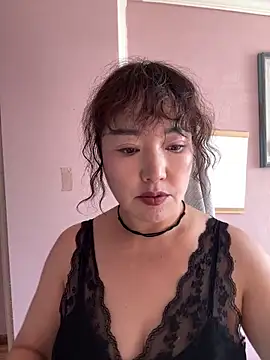 Snapshot of oo-shanshan chatting on November 24, 12:43 am oo-shanshan online show from November 24, 12:43 am