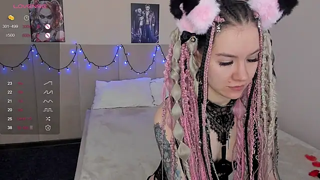 Snapshot of Lina_Moony chatting on November 20, 2:01 am Lina Moony online show from November 20, 2:01 am