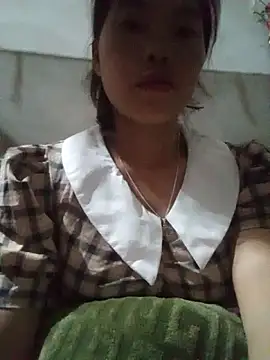 chim-yen online show from December 2, 2:01 pm