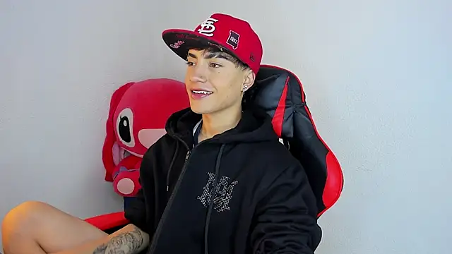 ThiagoDV online show from November 24, 3:34 pm