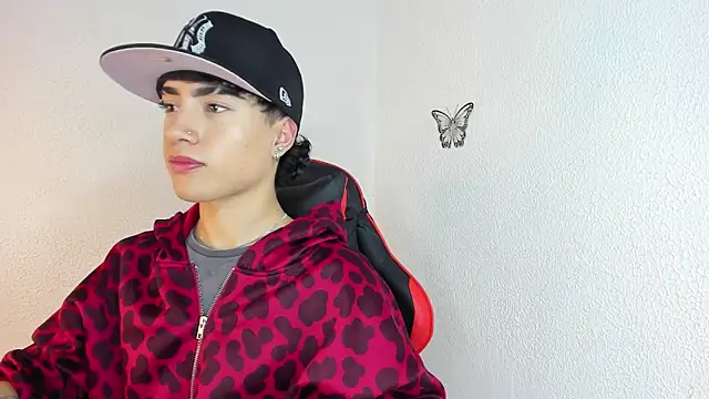 ThiagoDV online show from December 18, 9:10 pm