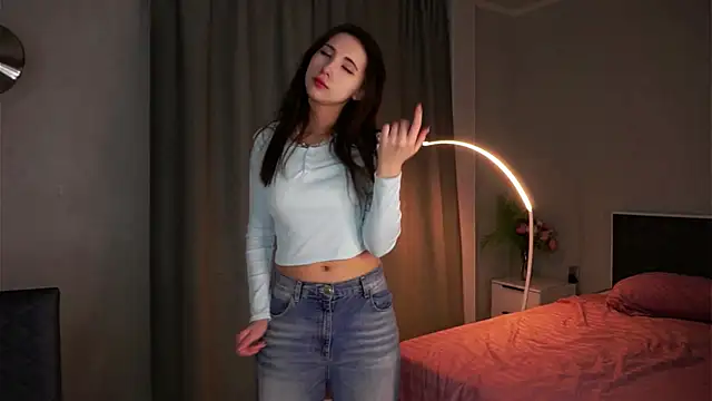 Snapshot of NanceeWestaway chatting on November 27, 2:19 pm NanceeWestaway online show from November 27, 2:19 pm