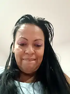 Snapshot of kristal253 chatting on November 30, 7:12 am kristal253 online show from November 30, 7:12 am