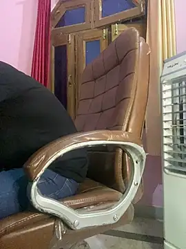 hotyyyyjonny online show from June 14, 2:52 pm