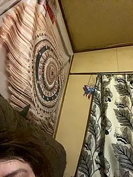 oxLILxMELOxo online show from November 16, 7:19 pm