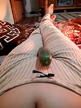 Snapshot of Tota_sexi chatting on November 26, 11:00 am Tota sexi online show from November 26, 11:00 am