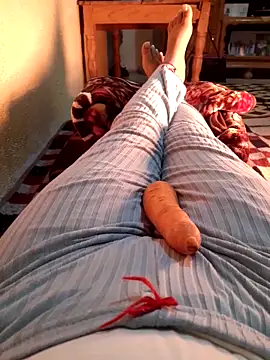 Snapshot of Tota_sexi chatting on December 5, 9:40 am Tota sexi online show from December 5, 9:40 am