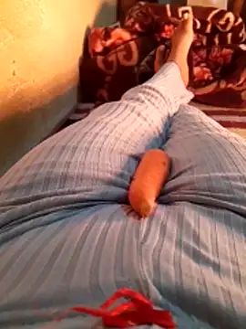 Snapshot of Tota_sexi chatting on December 16, 11:37 am Tota sexi online show from December 16, 11:37 am