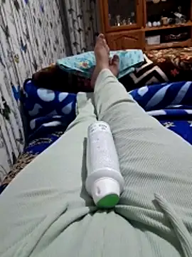 Snapshot of Tota_sexi chatting on February 16, 9:00 pm Tota sexi online show from February 16, 9:00 pm