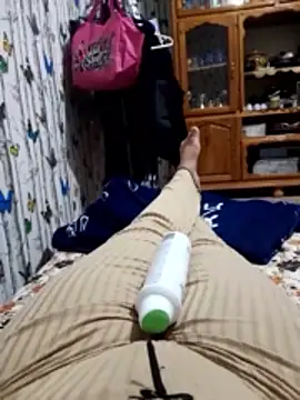 Snapshot of Tota_sexi chatting on February 24, 1:36 am Tota sexi online show from February 24, 1:36 am