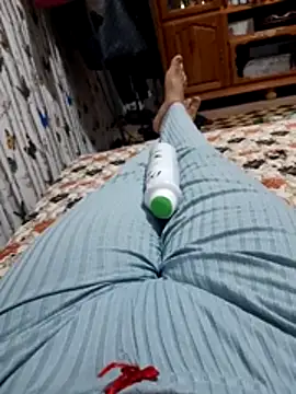 Snapshot of Tota_sexi chatting on February 25, 1:48 am Tota sexi online show from February 25, 1:48 am