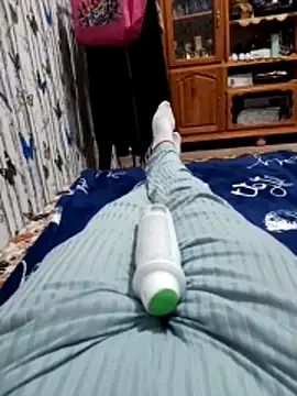 Snapshot of Tota_sexi chatting on March 16, 2:43 pm Tota sexi online show from March 16, 2:43 pm