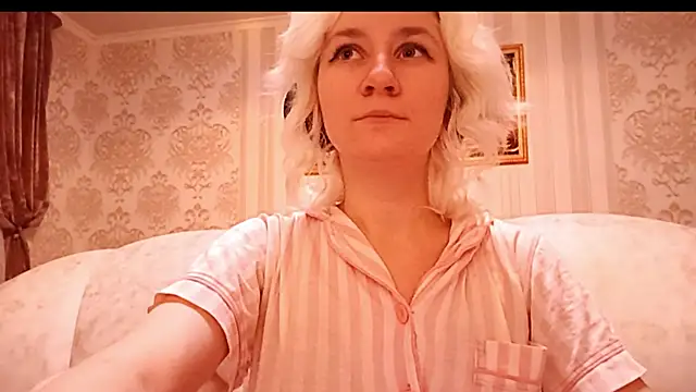 Snapshot of KyokoAck chatting on November 23, 3:01 pm KyokoAck online show from November 23, 3:01 pm