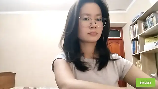 HuldaKye online show from December 19, 12:01 pm