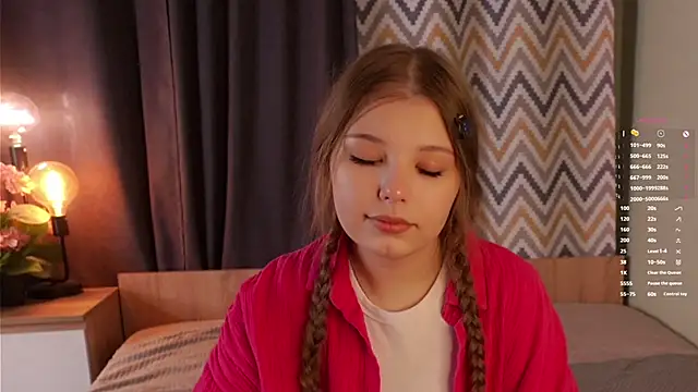 Snapshot of CruzMensch chatting on November 29, 1:03 pm CruzMensch online show from November 29, 1:03 pm