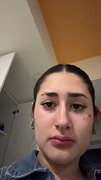 Snapshot of Iamnyxy chatting on December 14, 6:08 am Iamnyxy online show from December 14, 6:08 am